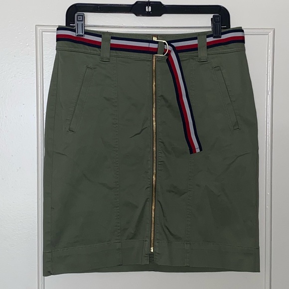 Tommy Hilfiger Dresses & Skirts - Zip Up Tommy Hilfiger Skirt